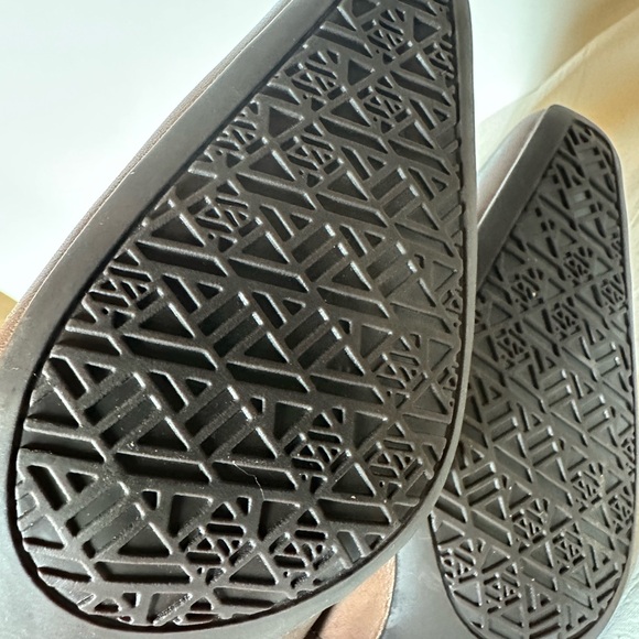 ANNE KLEIN “IFLEX” SOFT BROWN LEATHER BOOTS 81/2M - Picture 9 of 11